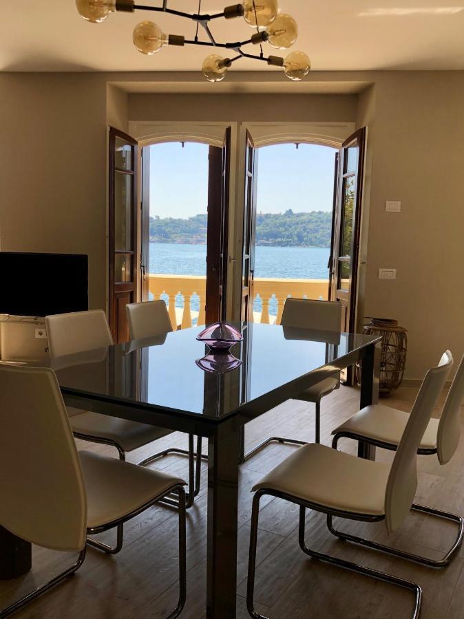 Casa Elisabetta, Affacciata Sul Golfo Apartment Salò Екстериор снимка